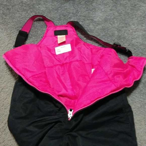 Girls Faded Glory Snowsuit - Picture 12 of 16